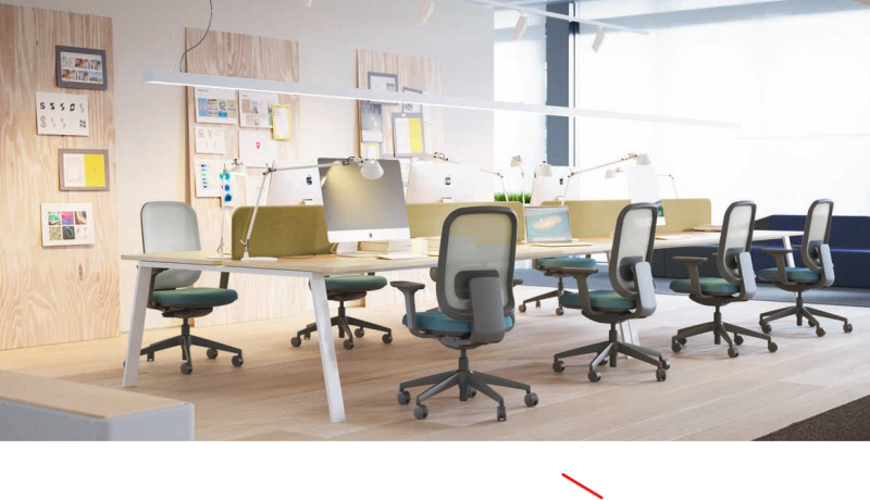 Open Space avec fauteuils Alaia Sokoa à Paris 