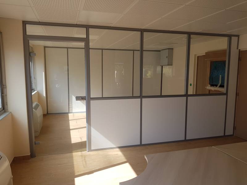 Cloisons amovibles semi-vitrées toute hauteur à Marseille